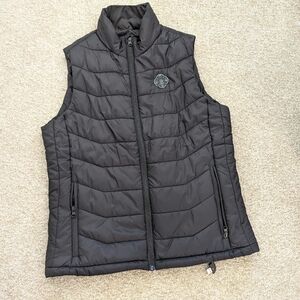 NWOT Women's Heated Vest, size M (no battery included)